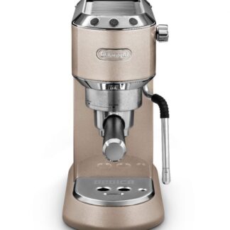 מכונת אספרסו דלונגי מכות קפה דלונגי עם מקציף חלב במראה רטרו מושלם