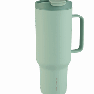 על סטייל לא מוותרים בקבוק טרמי נירוסטה 1.2 ליטר דופן נירוסטה כפולה לבידוד חום וקור מקסימליים שמירת חום וקור ל-12 שעות (ללא פתיחה) ידית אחיזה ארגונומית גדולה במיוחד מגנט מובנה לשמירה נוחה של המכסה לאחר הפתיחה פתיחה בסיבוב של הפקק חושפת את הקשית הנשלפת ללא עופרת ו-BPA 3 מצבי שתייה שונים