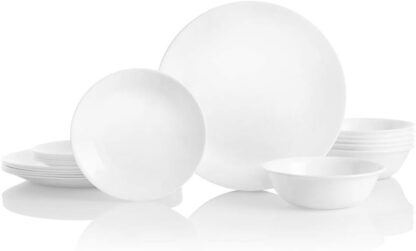צלחות קורנינג WINTER FROST CORELLE צלחות קורנינג הצלחות החזקות והקלות בעולם והפעם בלי קישוטים ובלי תוספות לכל אוהבי המראה הנקי הקלאסי הלבן הוא תמיד משדר יוקרה וניקיון ולכן הוא פופולארי מאוד הסט מתאים לשימוש יום יומי וכמובן לאירועים חגיגיים על הרקע הלבן נין לשלם כל דוגמא שנרצה וליצור בעצם סט חדש נוסף סדרת WINTER FROST מבית קורנינג מביא אליכם מגוון כלים שימושיים הניתנים לרכישה בנפרד :