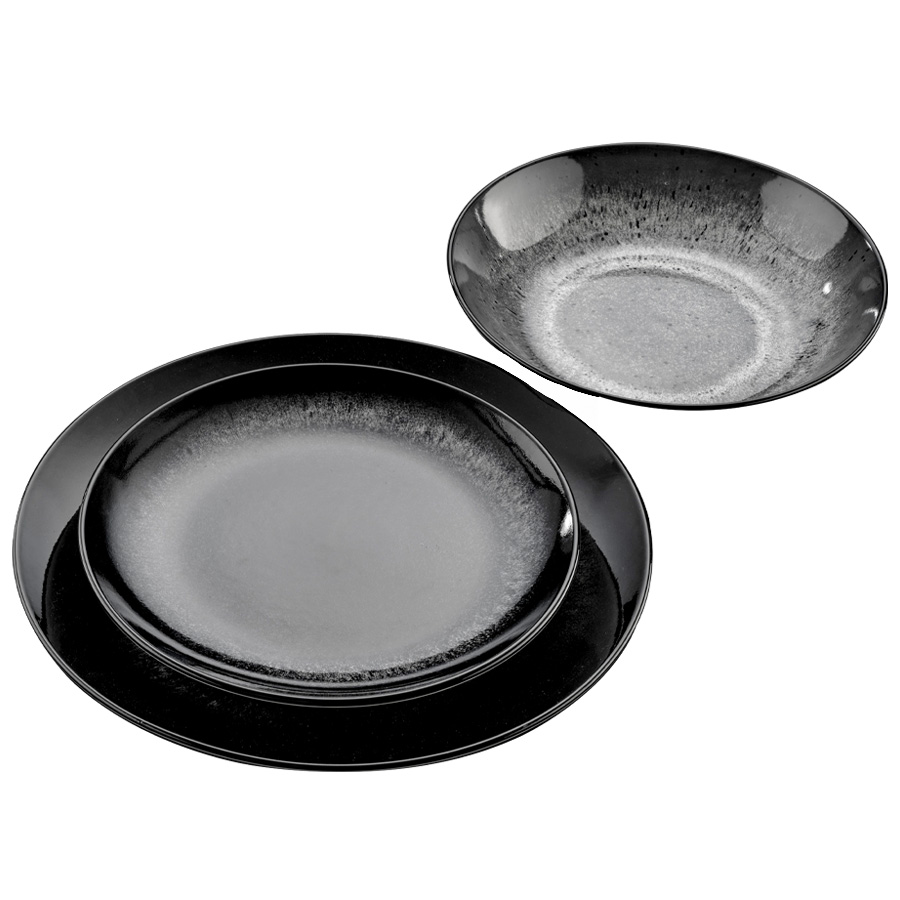 עיצוב שלא נשארים אליו אדישים. אם אתם אוהבים להשאיר אנשים פעורי פה אתם חייבים סט צלחות מסדרת בטיק - BATIK בשחור מבריק שיעיף את השולחן שלכם מעלה מעלה צלחות פורצלן באיכות מעולה בגימור מבריק מושלם עיצוב המזכיר פנינה בצבעה הטבעי קרם בוהק ויוקרתי או בגימור שחור בוהק ויוקרתי הסט כולל: 6 צלחות מנה עיקרית 6 צלחות מנה ראשונה 6 צלחות מרק מפוארות