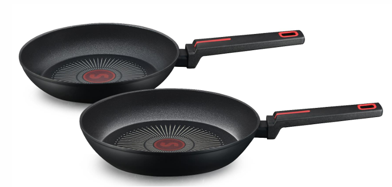 טכנולוגיה חדש בטיגון שלכם  מחבתות הנון סטיק החדשות של סולתם להתחדשות חכמה עכשיו במארז מבצע שווה במיוחד !  הסט כולל 2 מחבתות בגדלים מושלמים שהם חובה בכל מטבח  מחבת 24 - מחבת החביתה או החימום האישית שאנו משתמשים בה מידי יום מחבת 28 - מחבת גדולה לשניצלים חצילים שקשוקה ועוד איך זה עובד ? כל מחבת מצוידת בציפוי טכנולוגי ייחודי עם האות S, שנעלמת ברגע שהמחבת מגיעה לטמפרטורה האידיאלית לטיגון. כך המשתמש יודע בדיוק מתי הציפוי חם ובטוח לשימוש, מה שמפשט את תהליך הטיגון ומבטיח תוצאות מושלמות.  שמירה על איכות, דיוק ובטיחות מתאימה לכול סוגי הכריים כולל אינדוקציה. ציפוי נון סטיק המאפשר טיגון מופחת בריא מופחת שמן  לא מומלצת לשטיפה במדיח