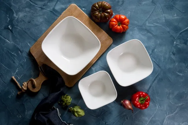 צלחות מרובעות קורנינג - Pure White Corelle by Corning