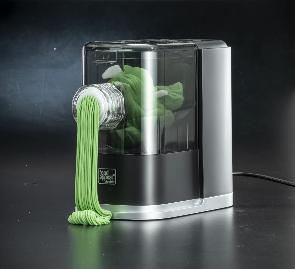 פסטה טרייה לטעם מושלם עכשיו עם מכונה חכמה שיודעת להכין לכם לבד ! תכונות המוצר: פסטה טרייה תוצרת בית תוך 10 דקות - מכונת פסטה אוטומטית לחלוטין, אתם יכולים ליהנות מאטריות טריות וטעימות בכל עת עד 8 סוגי פסטה שונים - מכשיר הפסטה החשמלי מגיע עם 8 תבניות להכנת 8 סגנונות שונים של פסטה, כגון: אטריות עבות, אטריות ארוכות, ספגטי, לזניה, מקרוני וכו'. לוח בקרה קל לשימוש - קלה מאוד לשימוש; פשוט הוסיפו מרכיבים, בחרו בפונקציית "לישה", המתינו עד שיתערבב והוציאו את הפסטה. עשויה מחומרים איכותיים וקלה לניקוי - עשויה מפלסטיק איכותי בטוחים לשימוש במזון, חלקים נשלפים קלים לניקוי שירות ואחריות - BFL יבואן רשמי 12 חודשי אחריות