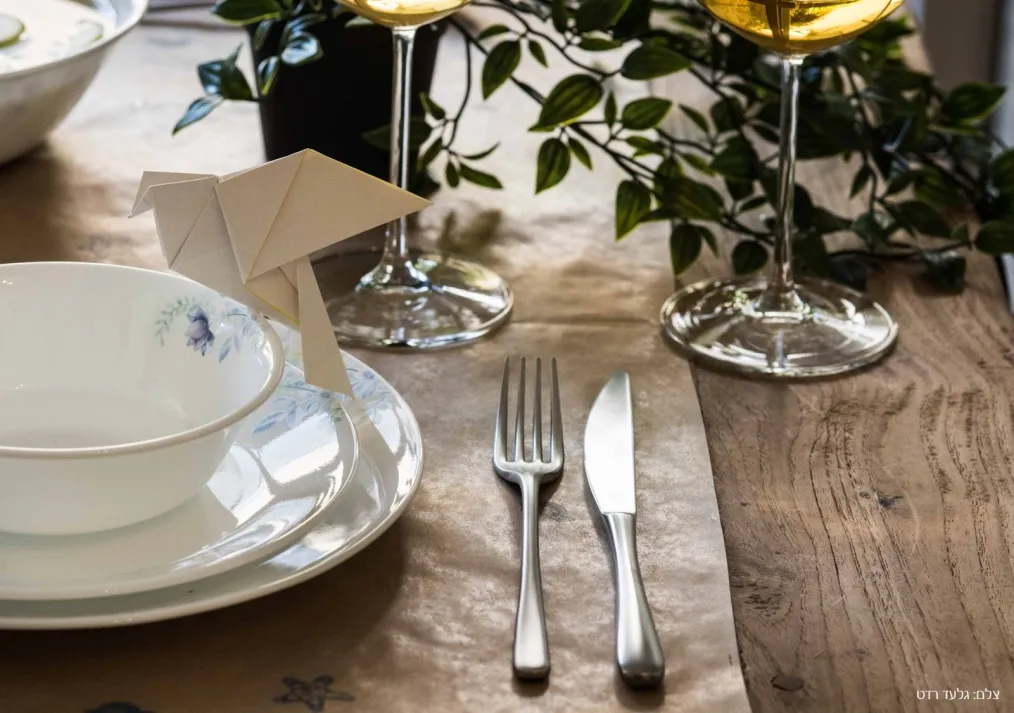 צלחות קורל מבית קורנינג דגם CORELLE® - Blue Floral